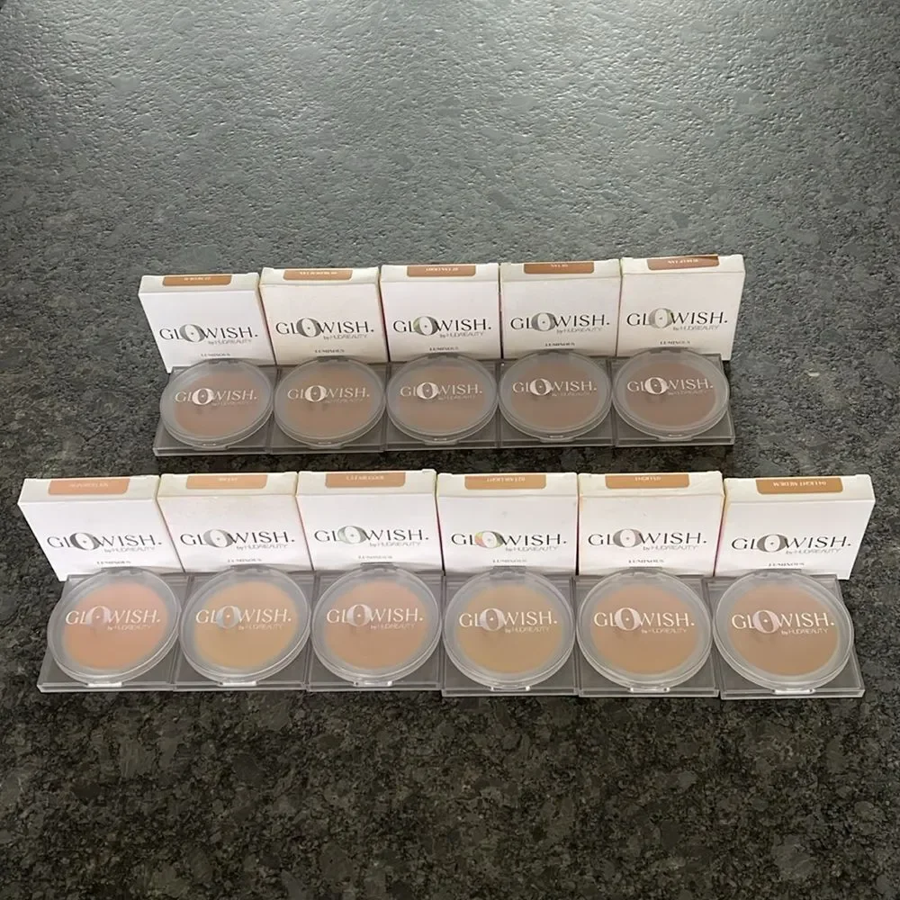 Huda GLOWISH Smoothing Breathable Luminous Pressed Powder 7 shades in stock